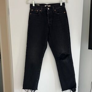 Levi Wedgie Straight Black Jean